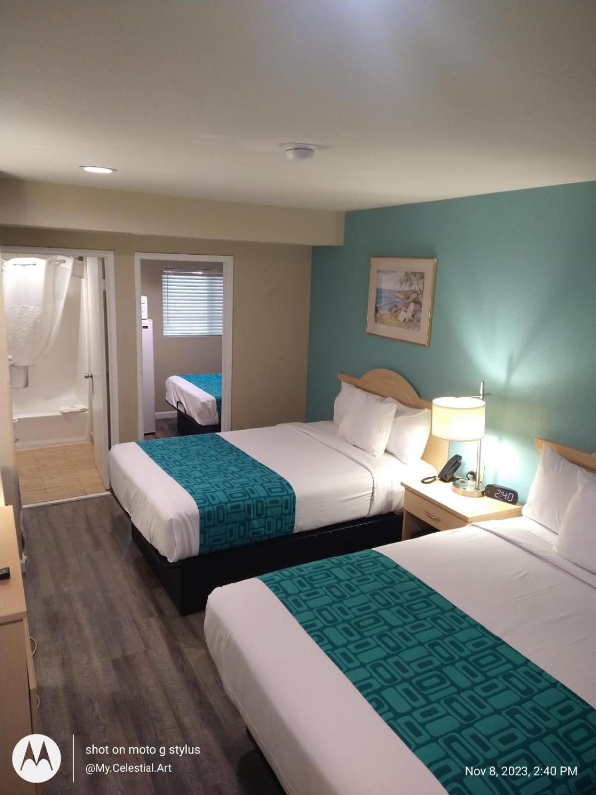 Howard Johnson By Wyndham Santa Cruz Beach Boardwalk Exterior foto